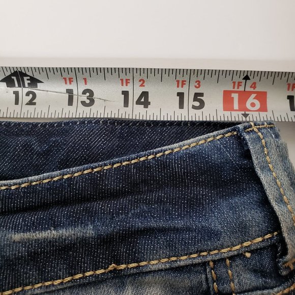 Buffalo Jackson Mid Rise Bermuda Denim Shorts size 30 32 Acid Wash Distressed - Picture 5 of 9